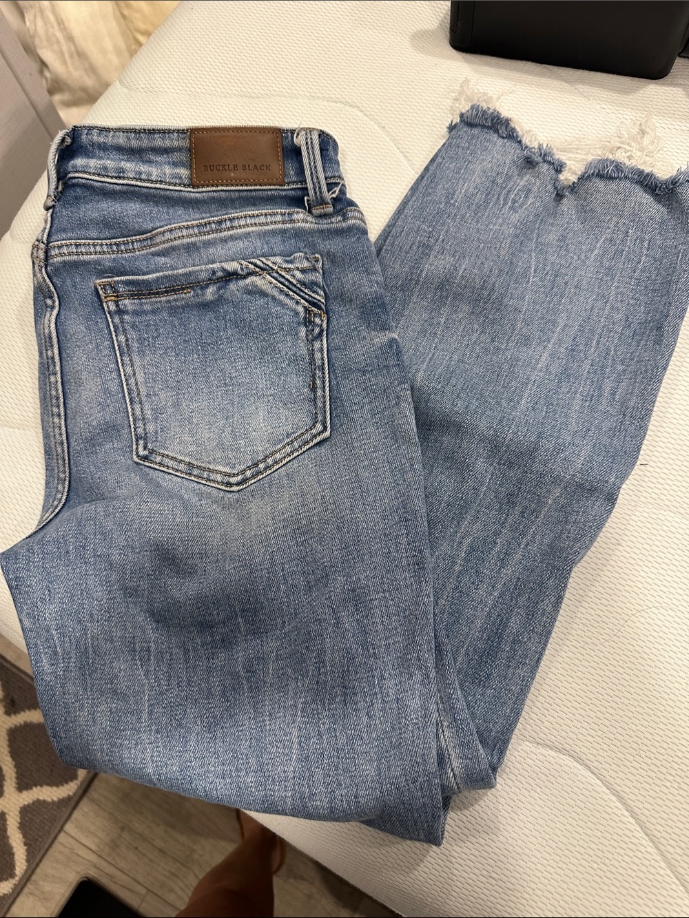 Buckle Light Blue Frayed Hem Ankle Jeans